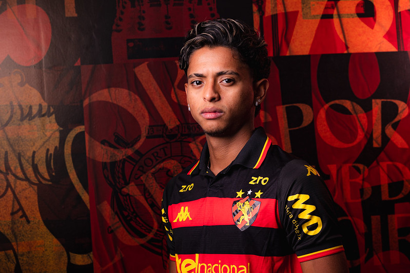 Kervin Andrade é do Sport