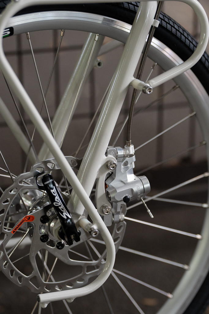 *BIKE FRIDAY* diamond llama