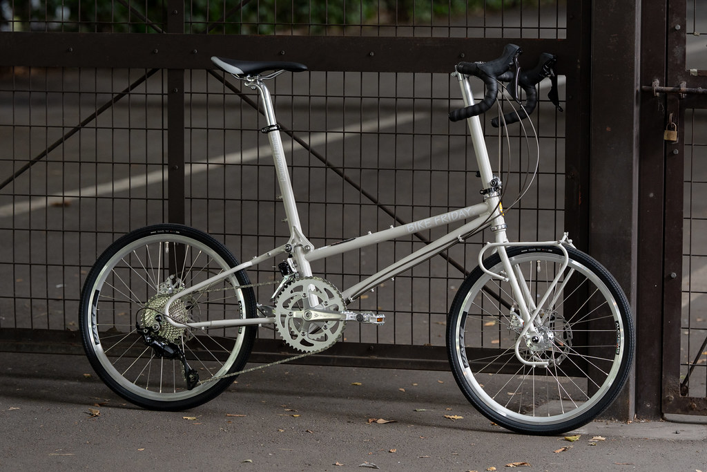 *BIKE FRIDAY* diamond llama