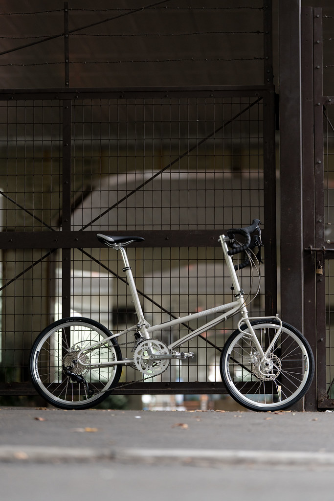 *BIKE FRIDAY* diamond llama