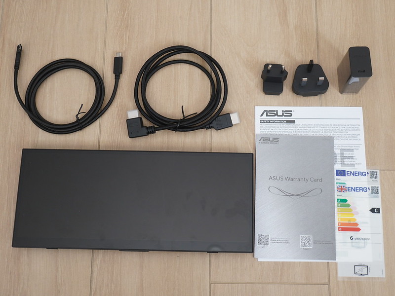 Asus ROG Strix XG129C Touchscreen Gaming Monitor - Box Contents