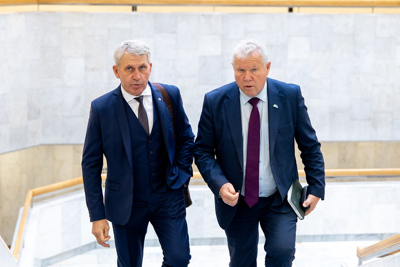 2026 09 18 Premjeras M. Sinkevičius susitiko su Lietuvos savivaldybių asociacijos atstovais ir merais