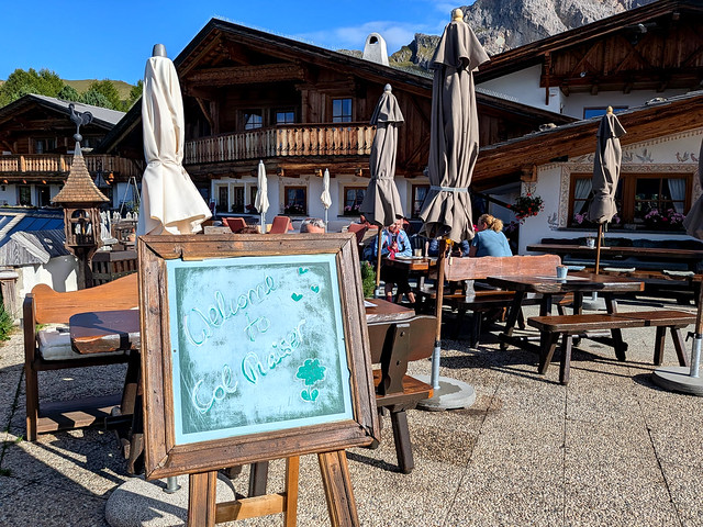 Welcome to Col Raiser! - From Col Raiser to Panoramic Monte Pic to Seceda Ridge - Ortisei, Val Gardena, Dolomites, Italy