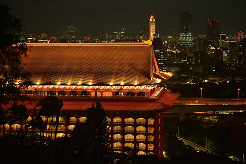 夜窺圓山飯店
