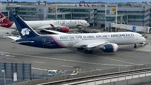 XA-AMQ | Boeing 787-9 Dreamliner | AeroMexico (Most On-Time Global Airline - 2025) | by cv880m