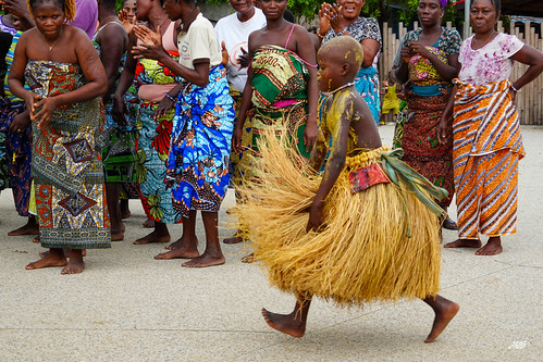 Young Kokou dancer