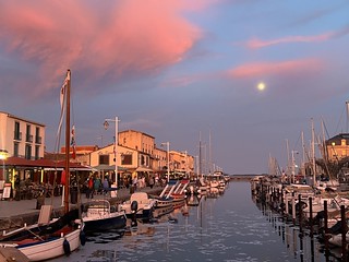 Flickr photo: Sunset @ Marseillan Port
