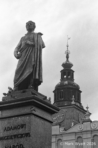 statue, steeple