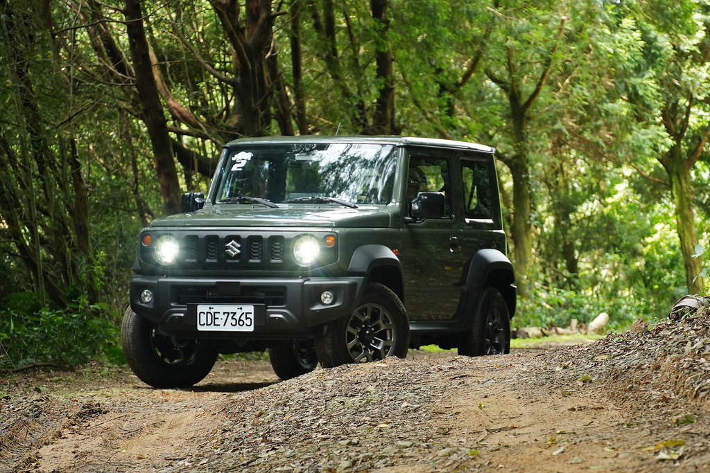 都市野外都能跑!小改款 Suzuki Jimny 升級試駕 1 Suzuki Jimny 260708-4