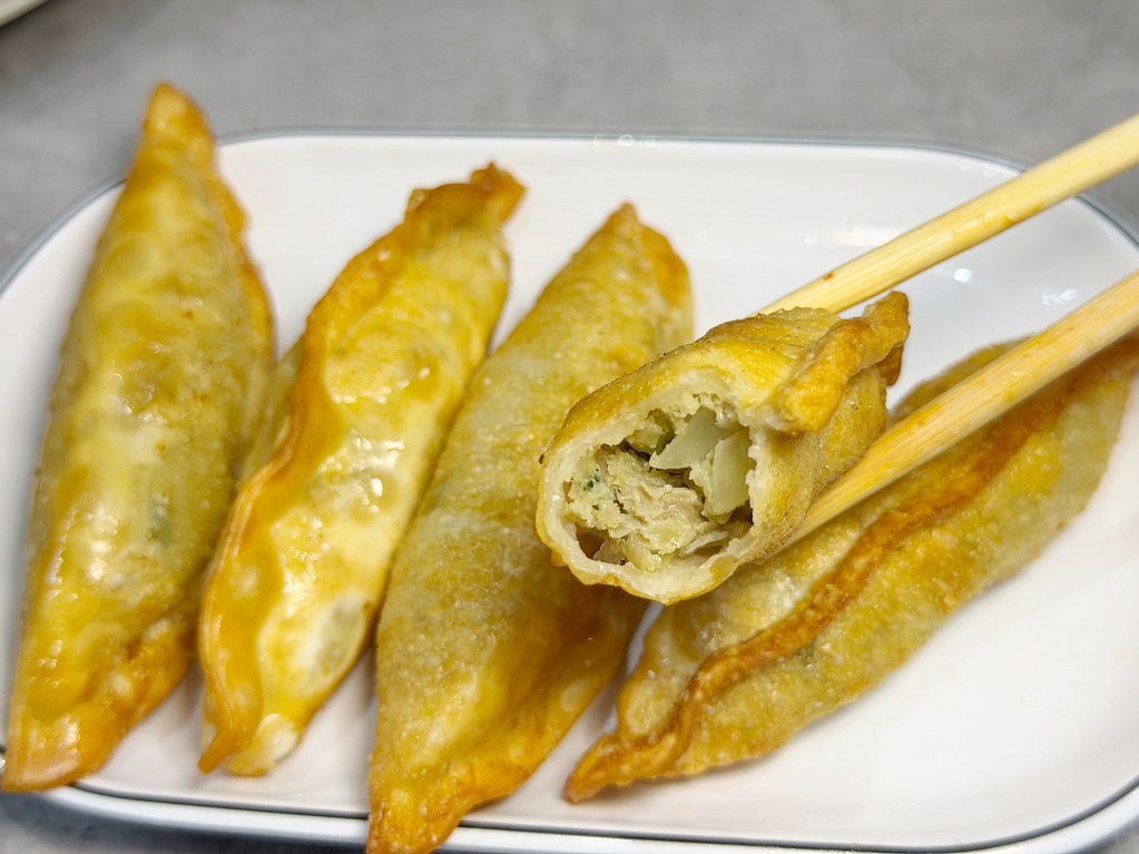 [桃園美食]夜堡-桃園店|營業至凌晨2:30的潮風美式漢堡與暖胃鍋燒意麵宵夜~桃園夜貓子好去處 @VIVIYU小世界