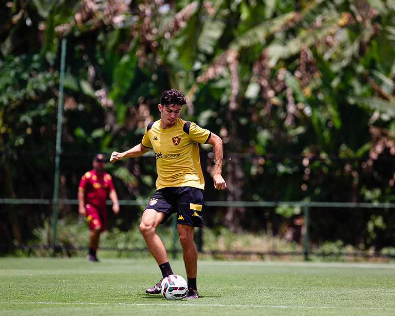 Jogadores do Sport Club do Recife participam de treinamento com o comando do Técnico Mariano Soso no CT do Sport, em Recife (PE), nesta terça-feira, 29 de Setembro de 2026, como parte da preparação da equipe para a partida contra a Athletic, válida pela 31ª rodada do Campeonato Brasileiro da Série B. Foto: Paulo Paiva / Sport Club do Recife. Treino CT Sport | 29/09/2026