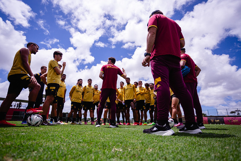 Jogadores do Sport Club do Recife participam de treinamento com o comando do Técnico Mariano Soso no CT do Sport, em Recife (PE), nesta terça-feira, 29 de Setembro de 2026, como parte da preparação da equipe para a partida contra a Athletic, válida pela 31ª rodada do Campeonato Brasileiro da Série B. Foto: Paulo Paiva / Sport Club do Recife. Treino CT Sport | 29/09/2026