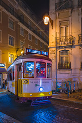 Tram 12 at Largo do Chiado, Lisbon, 2026  (由  dcdhe
