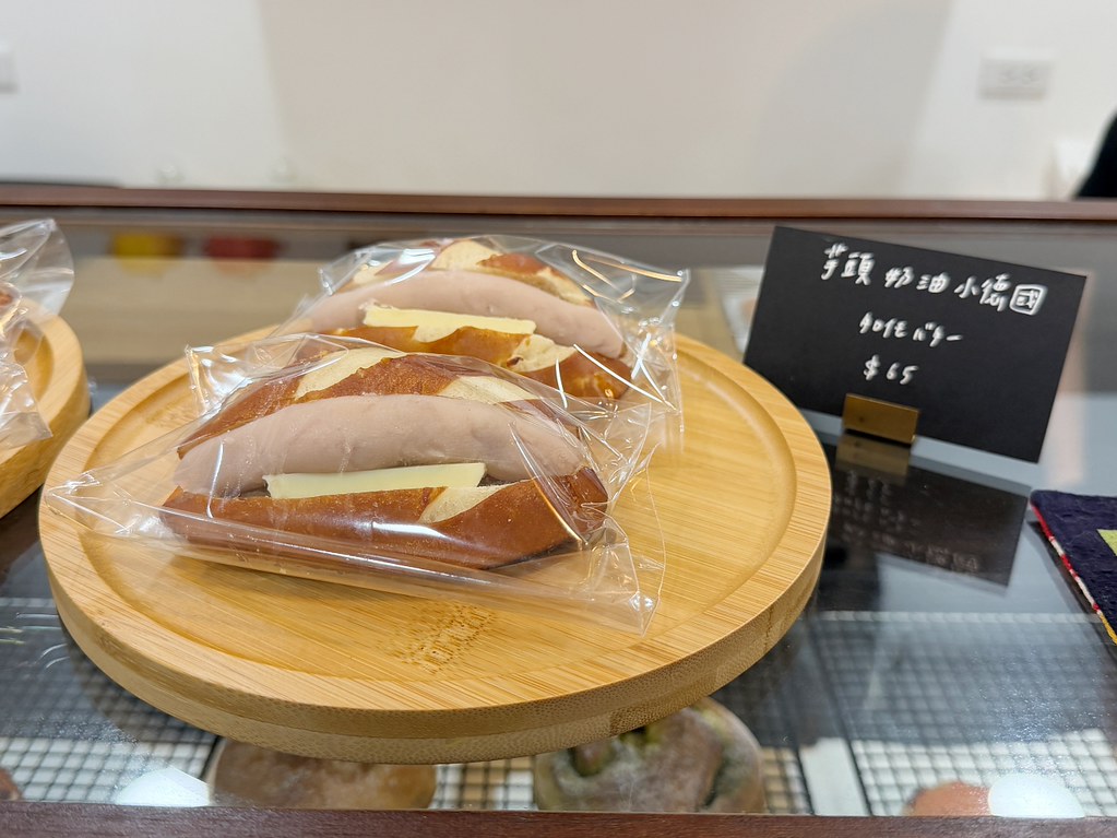 [桃園美食]日和麵包 Hiyori Bakery |桃園後站每週只開三天的麵包工作室~藏身在聖保祿醫院後方巷弄裡 @VIVIYU小世界
