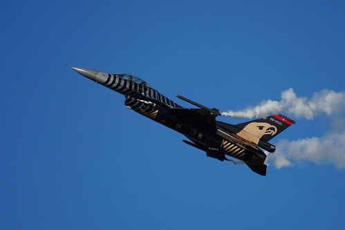 F-16 Solo Display Turk