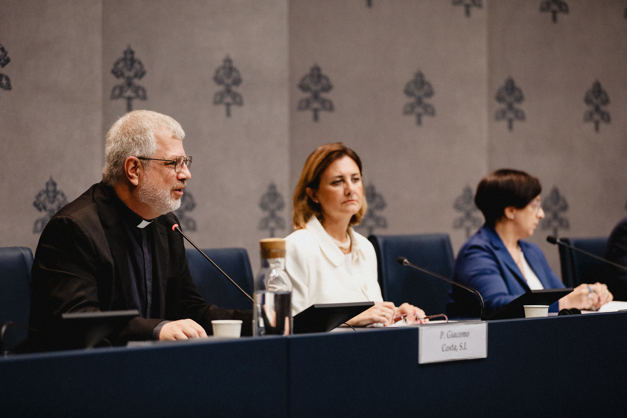 Press Conference, 10 years Amoris Laetitia