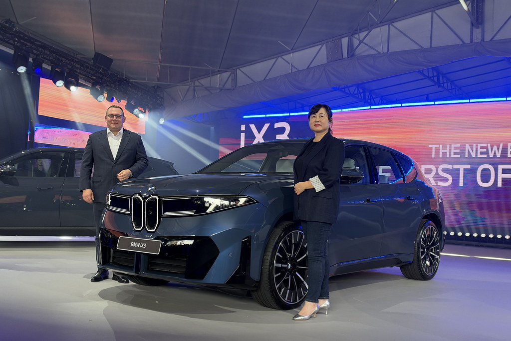 接單已破2千張!BMW iX3強勢開賣、增列Excellence入門版245萬起 2 BMW 261002-4