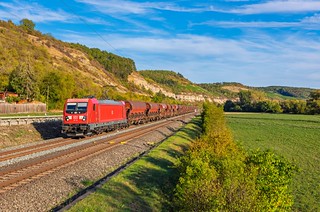 Flickr photo: DB Cargo 187 144, Karlstadt (D)
