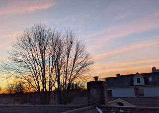 Flickr photo: 12-20-25 Dayton 04 sunrise