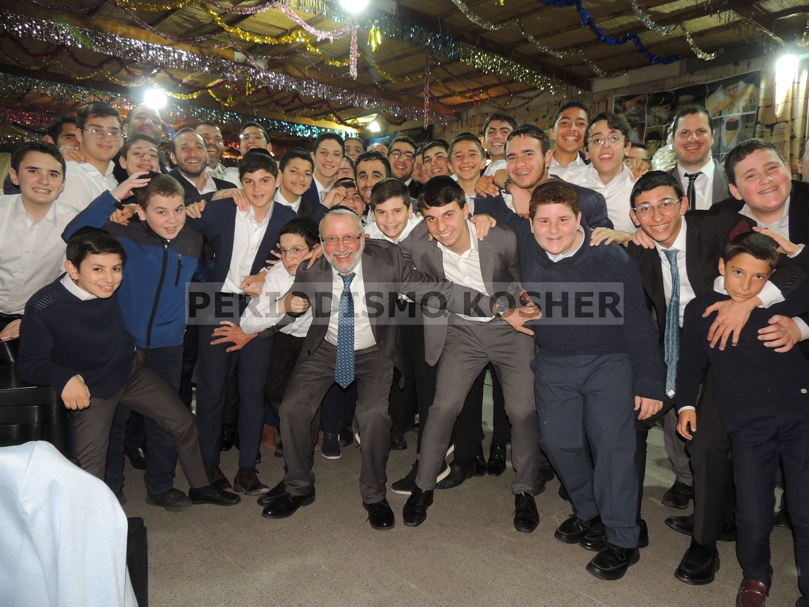 Hakafot sheniot 5787 en Shaare Sion