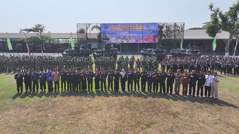 HUT ke-81 TNI, Mbak Wali kota kediri vinanda Perkuat Sinergi Bersama TNI untuk Masyarakat