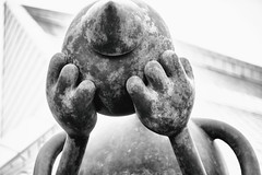 Crying Giant