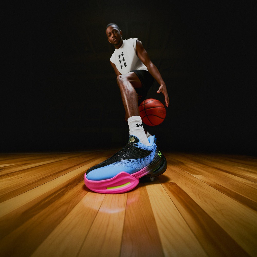 UNDER ARMOUR推出專為疾速爆發與急停變換打造的De'Aaron Fox第三代簽名鞋Fox 3 6 UNDER ARMOUR 2026-06