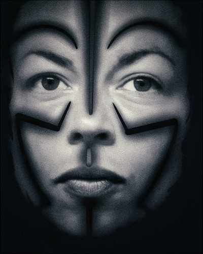 THE FACE THAT DREW ITS OWN BOUNDARIES.