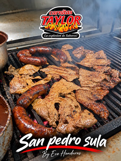 Parrilla humeante de Carnitas Taylor