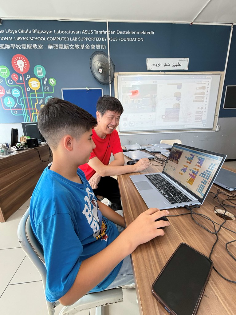 華碩文教基金會舉辦2026國際志工服務成果發表會 結合AI教育助學子躍上世界舞台 3 Asus 2026-03