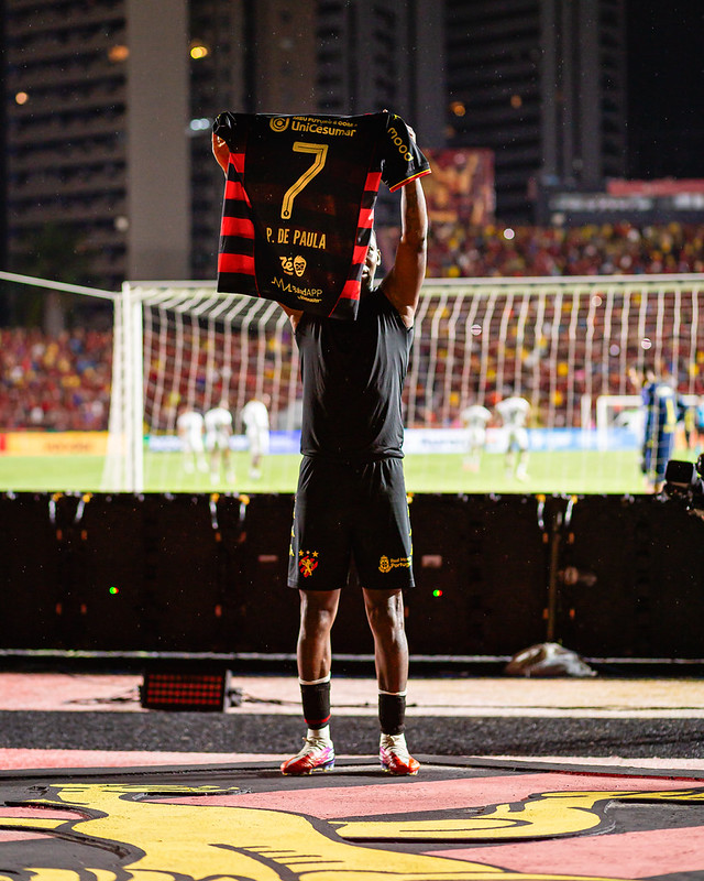 Partida entre Sport x São Bernardo, válida pela rodada 32 da Série B do Campeonato Brasileiro, realizada na Ilha do Retiro, em Recife (PE), nesta terça-feira, 06 de Outubro de 2026. Foto: Paulo Paiva/Sport Club do Recife.