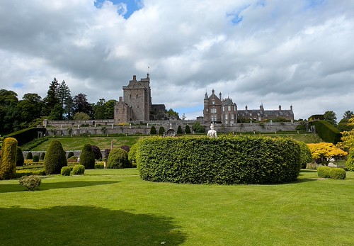 Drummond Castle from Gardens