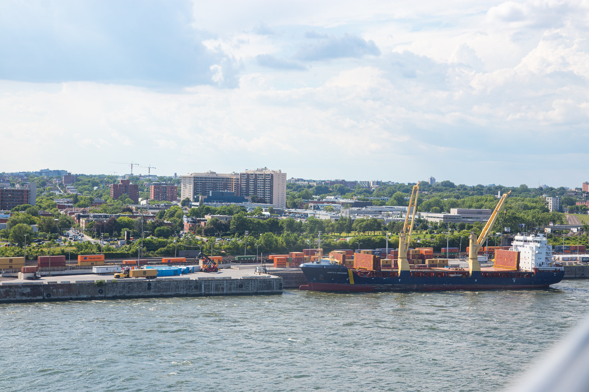 Le port de Montréal