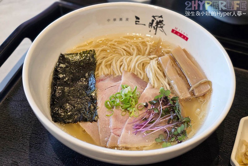 中華蕎麦三藤拉麵 | 東京米其林必比登推薦拉麵來啦！就在北屯崇德路上，極致貝鹽與濃郁松露牛肝菌蕎麥麵超驚豔 @強生與小吠的Hyper人蔘~