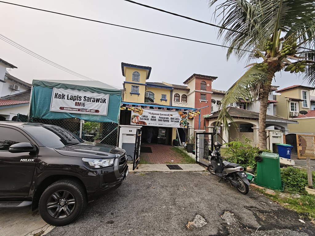 @ Kuching Eatery in USJ9