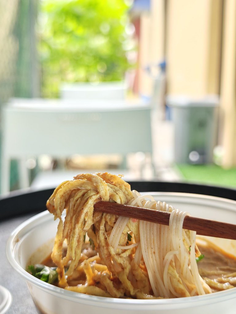 砂拉越雞絲叻沙 Laksa Sarawak Ayam $10 @ Kuching Eatery in USJ9