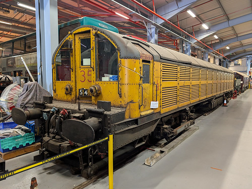 Battery loco