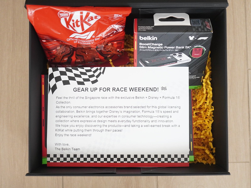 Belkin Disney x Formula 1 - Box Open - Note