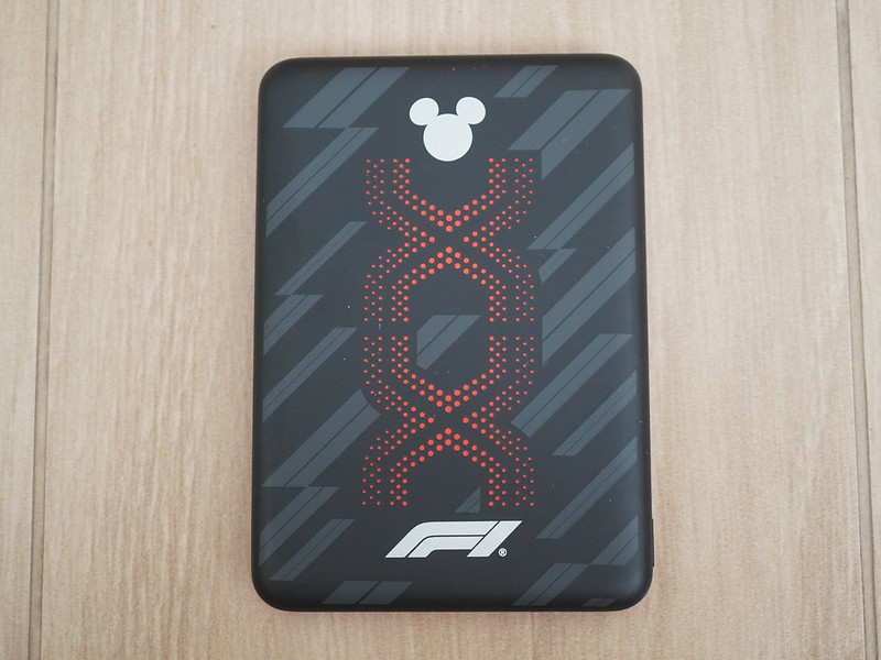 Belkin Disney x Formula 1 - BoostCharge 5K 7.5W Magnetic Wireless Power Bank - Front