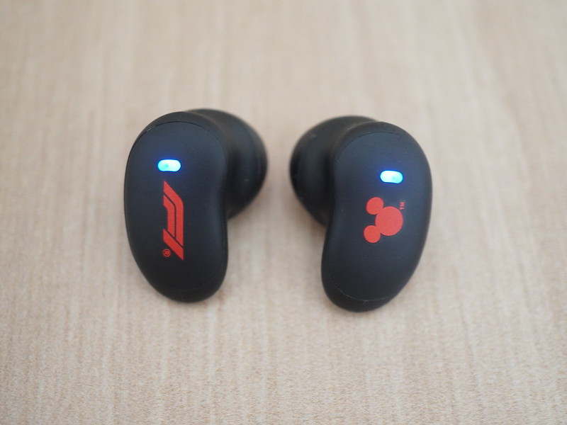 Belkin Disney x Formula 1 - SoundForm Anywhere Ultra Compact True Wireless Earbuds - Front
