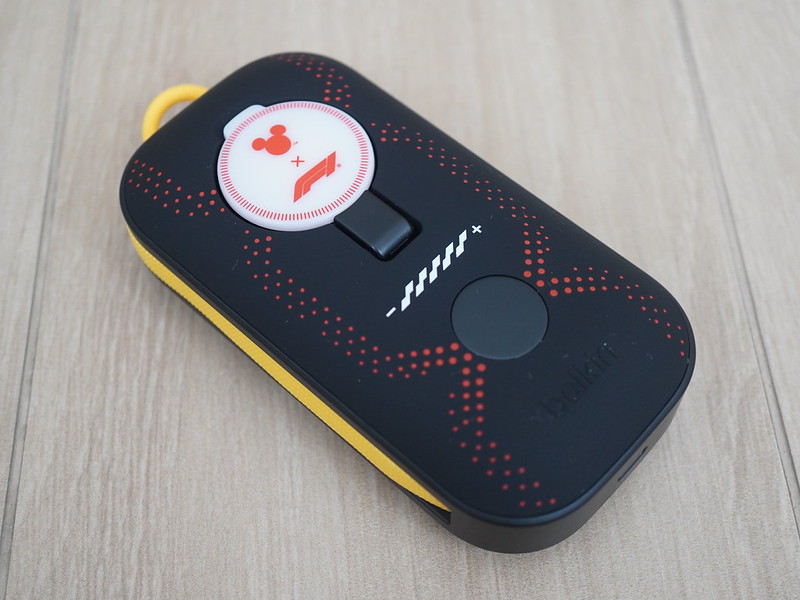 Belkin Disney x Formula 1 - BoostCharge 10K Battery Pack with Integrated Cable, Light & Sensor