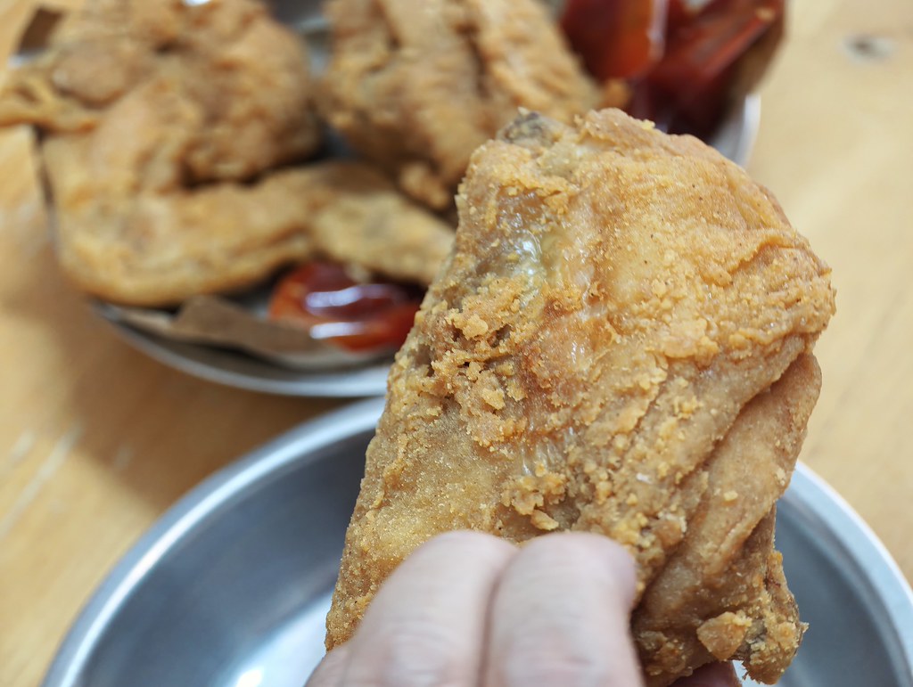 炸雞二度 Chicken Thigh rm$5/pc & 炸雞翅膀 Chicken Wing rm$4/pc @ 外婆家炸雞&搖搖冰 Grandma Fried Chicken & YoYo Ice (Jalan Goh Hock Huat) Bandar Klang