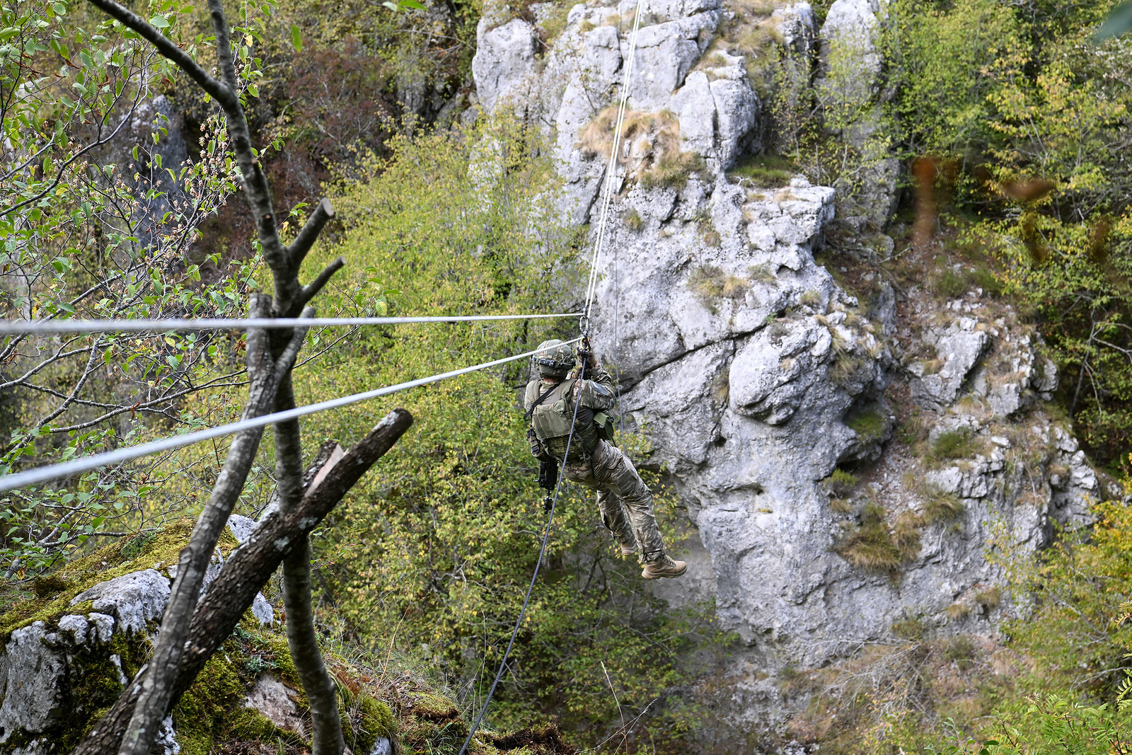 Tri dana i četiri noći na zahtjevnom terenu: polaznici obuke za razvoj vojnih vođa proveli planinsku fazu obuke