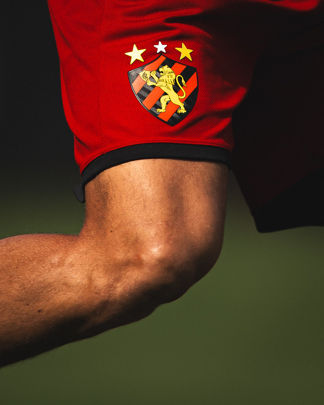 Pré jogo de Atlético GO x Sport Recife antes partida válida pela 33ª rodada da Série B do Campeonato Brasileiro no Estádio Antônio Accioly, em Goiânia, em 11 de outubro de 2026. Foto: Deividson Isídio e Heber Gomes / Sport Recife. Atlético GO x Sport Recife | Campeonato Brasileiro Série B 2026