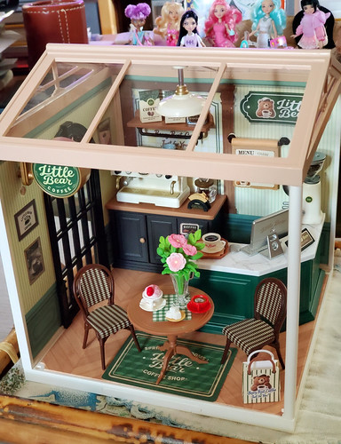 Rolife's Little Bear Cafe (also called Perfect Romance Cafe - it says that on the box.)