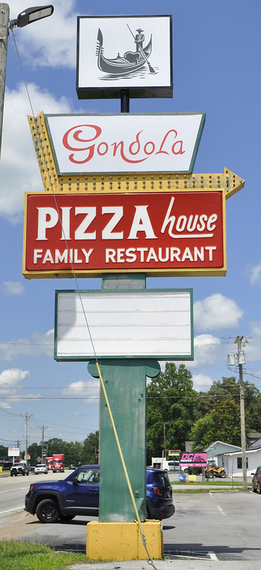 Gondola Pizza House