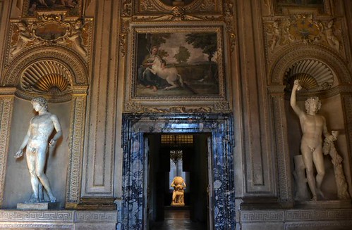 Exhibition at Palazzo Farnese in Rome / Photo 2012