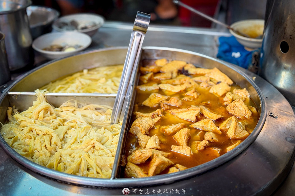 基隆魯肉飯,基隆廟口夜市 滷肉飯,基隆 滷肉飯,基隆夜市滷肉飯,滷肉飯專家,基隆滷肉飯推薦,基隆廟口魯肉飯,基隆夜市魯肉飯,魯肉飯專家,天一香滷肉飯專家,基隆廟口滷肉飯,廟口夜市滷肉飯,基隆廟口 滷肉飯,廟口 滷肉飯,基隆滷肉飯,廟口夜市 滷肉飯,基隆夜市 滷肉飯,廟口滷肉飯 @布雷克的出走旅行視界