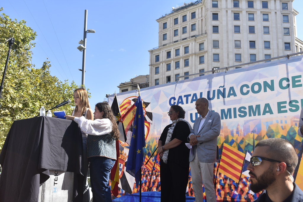 Éxito arrollador de S'ha Acabat! en el 12-O para blindar la soberanía frente al separatismo e invasión de Ceuta (5)