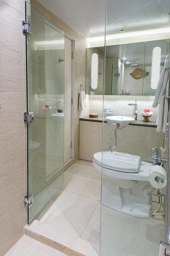 Pelagian Superluxe bath